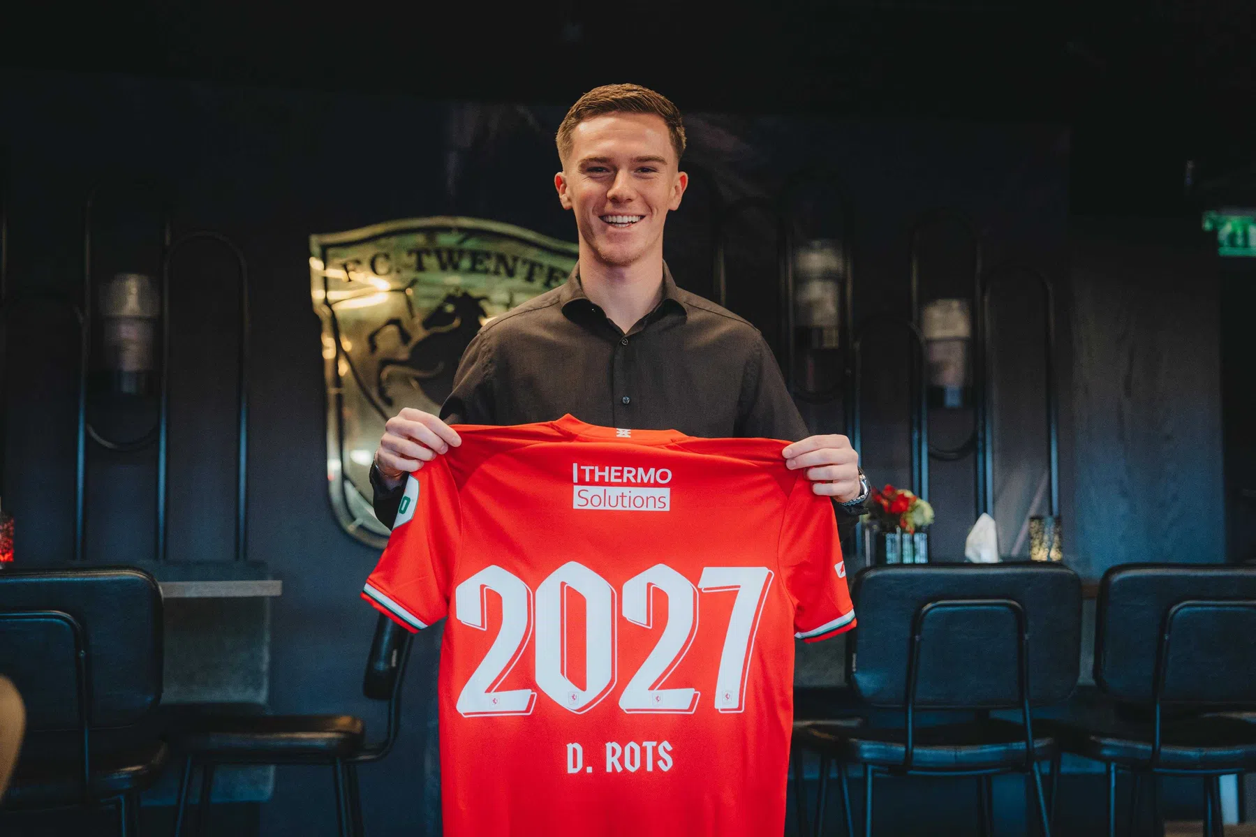 FC Twente beloont 'Europa League-held' Rots met nieuw contract