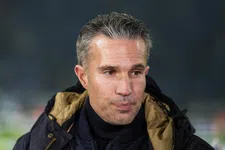Thumbnail for article: Van Persie hoopt op duidelijkheid van de KNVB: 'Overspelen voelt krom'