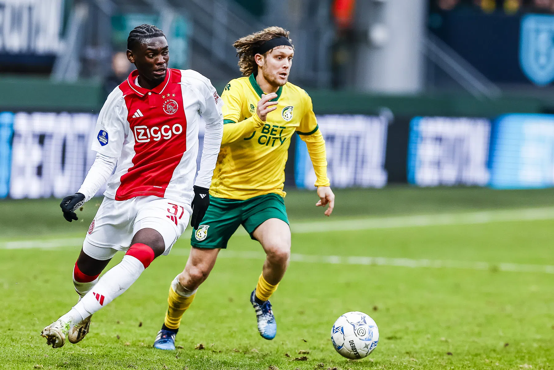 Mokio beleeft 'leuke middag' met Pasveer: 'Hij is ietsje ouder dan ik'