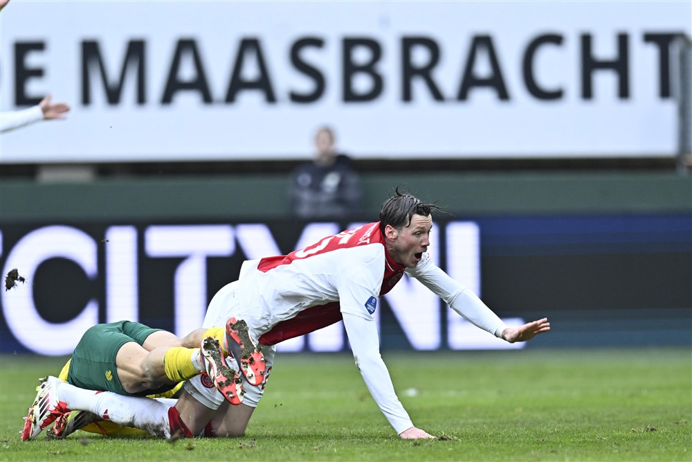 Deze spelers kunnen Weghorst vervangen: 'Maar Ajax gaat erop achteruit'