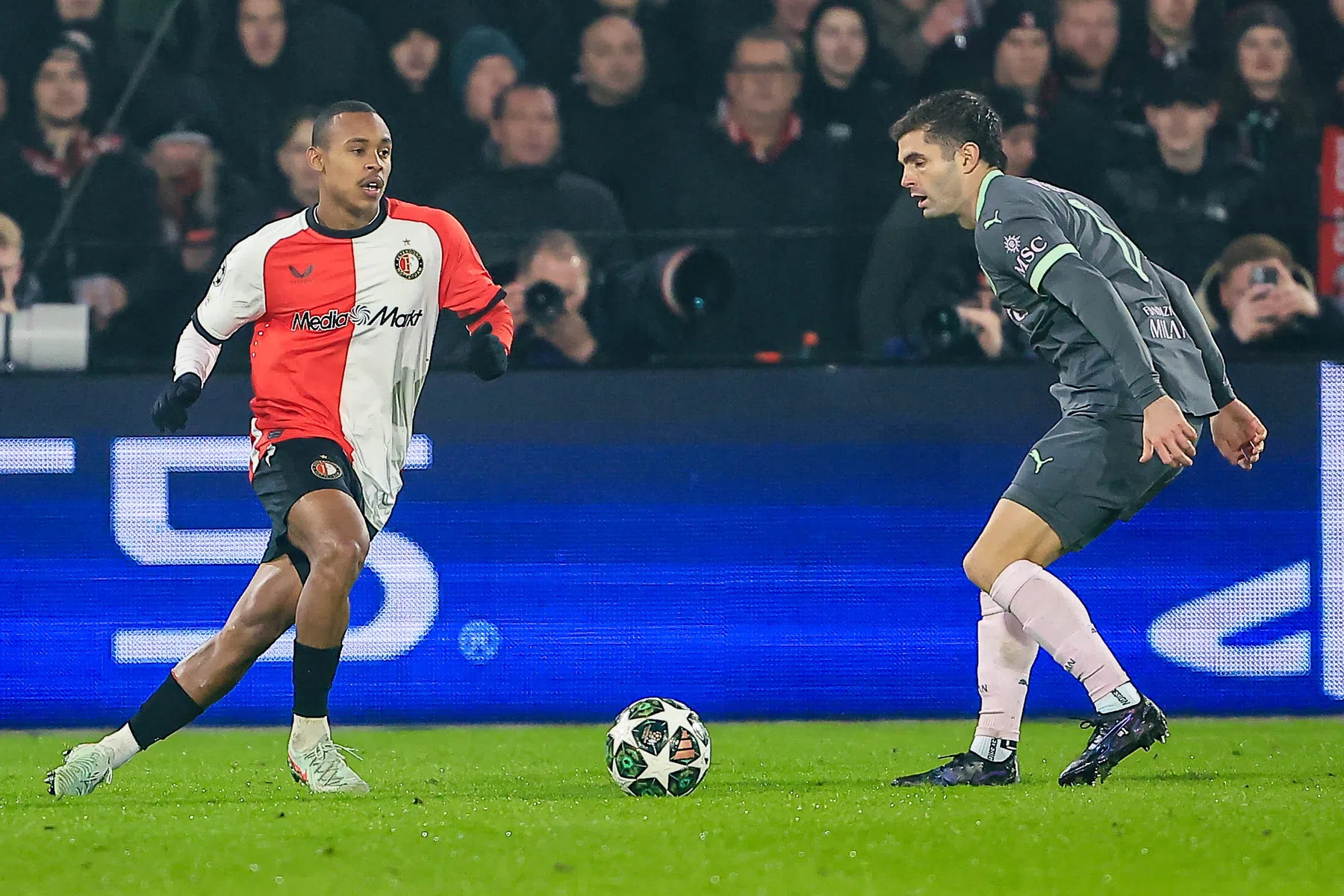 Italiaanse pers laakt Milan, prijst Paixão en ziet spannende return komen