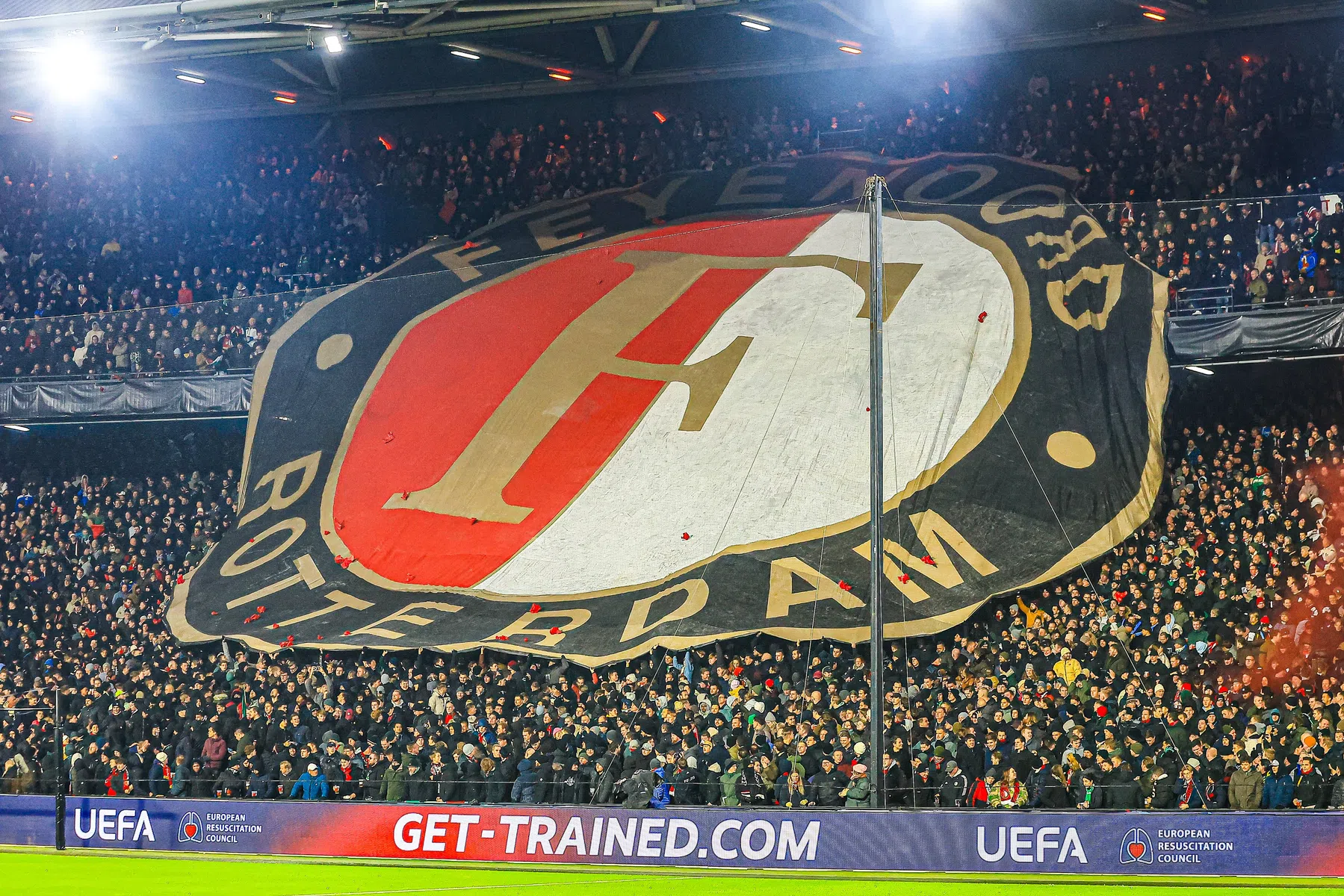 Zo worden de kansen voor Feyenoord tegen AC Milan ingeschat