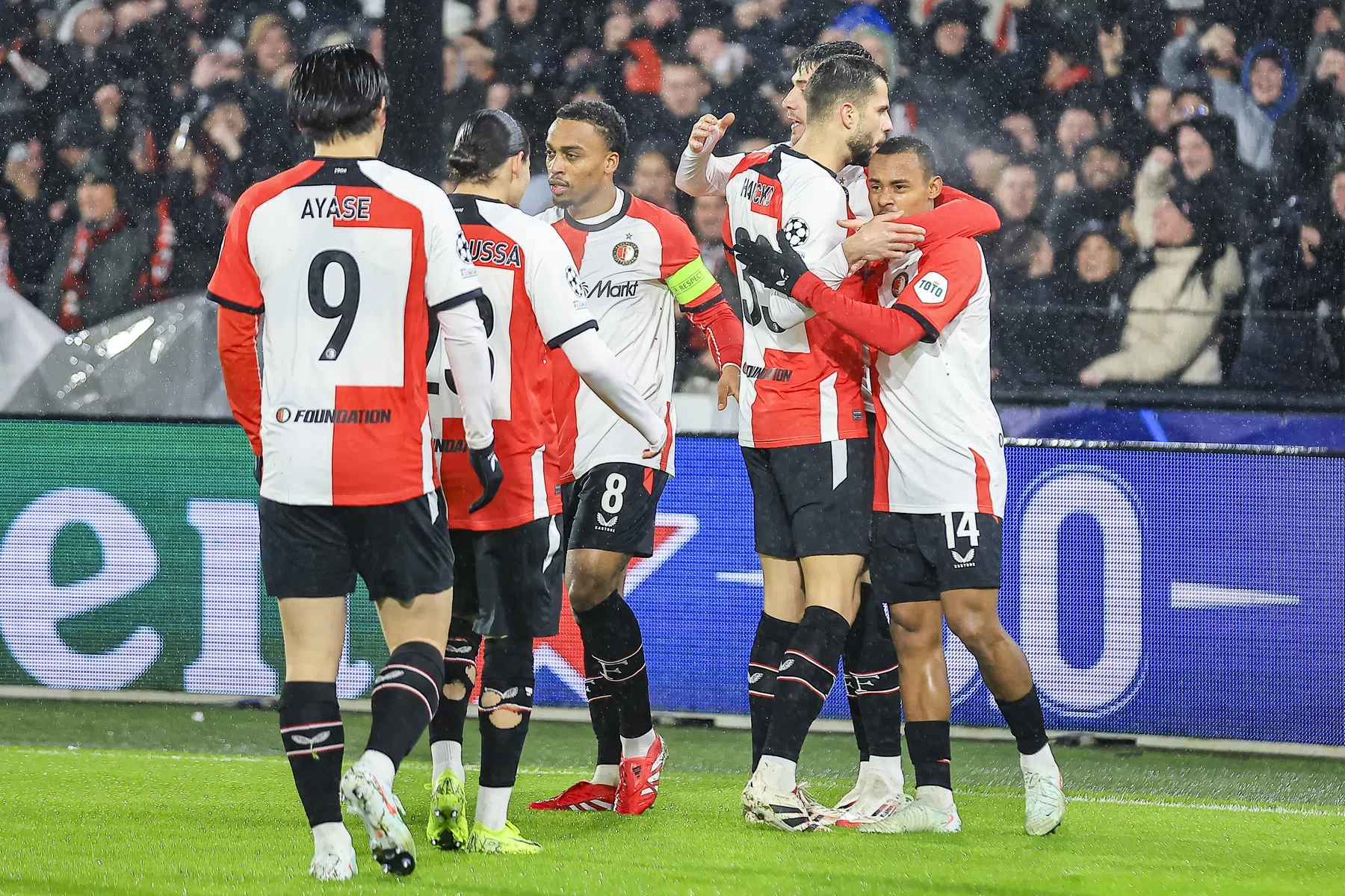 Droomstart Feyenoord: Paixão laat Maignan blunderen