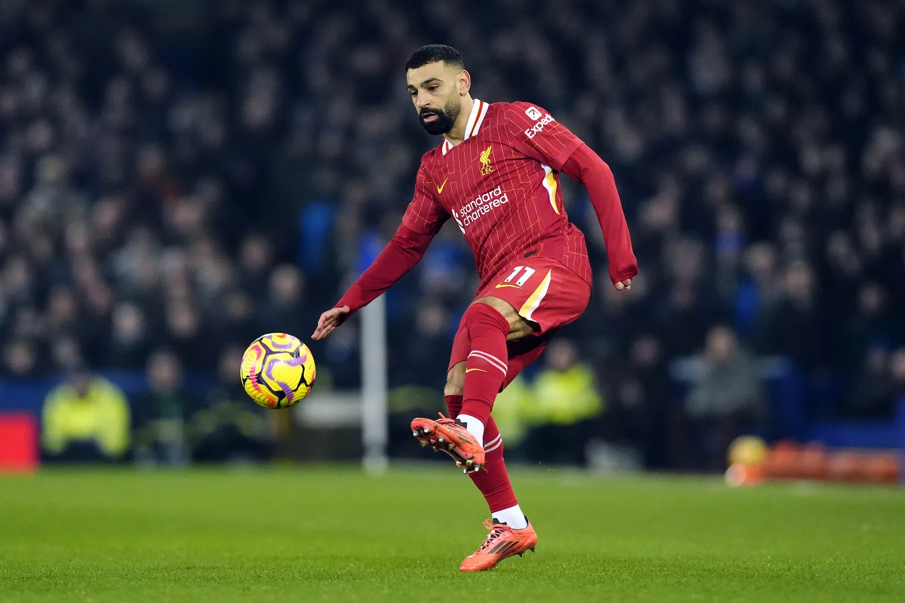 Everton ontneemt Slot vlak voor tijd dure punten in laatste derby op Goodison