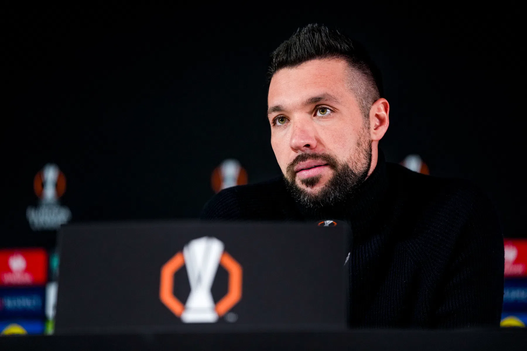 Farioli verrast op meerdere posities voor duel met Union