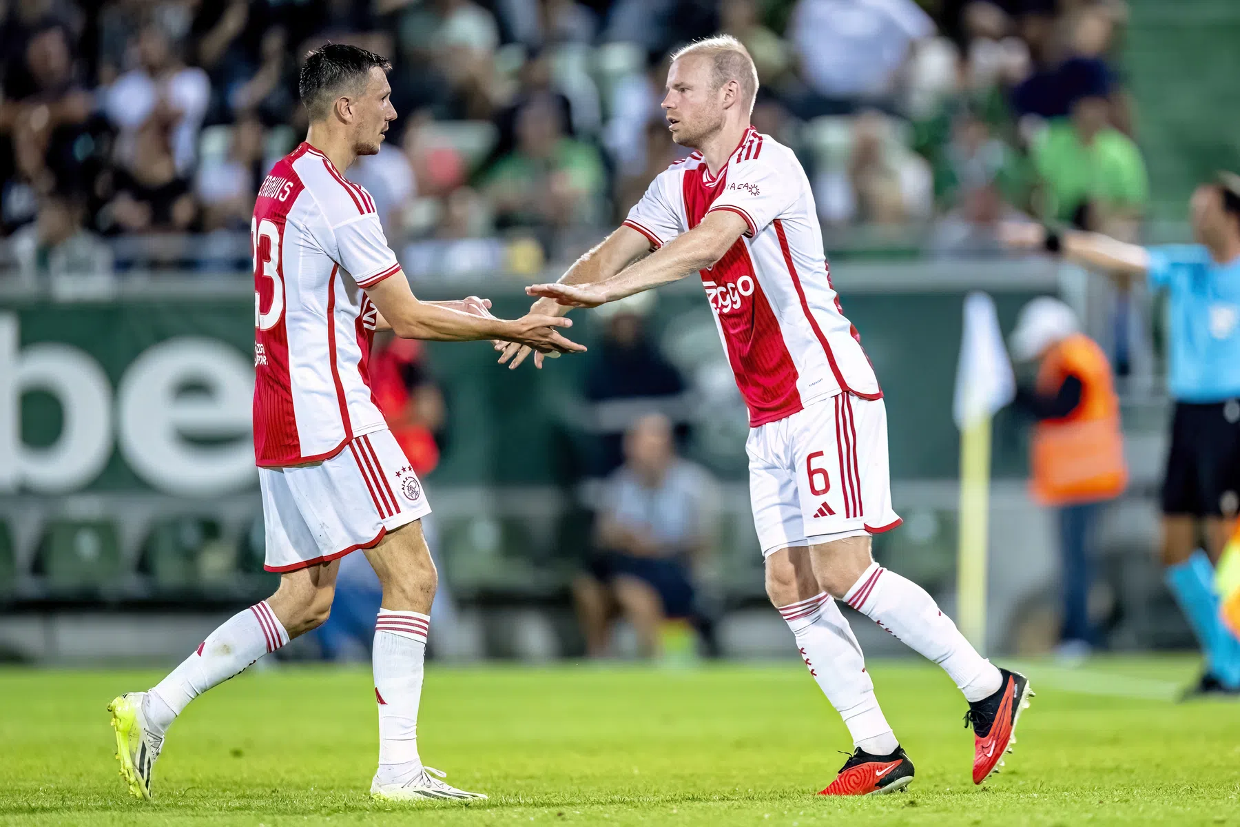 Routiniers Berghuis en Klaassen vol lof over Ajax-spel en aanwezig talent