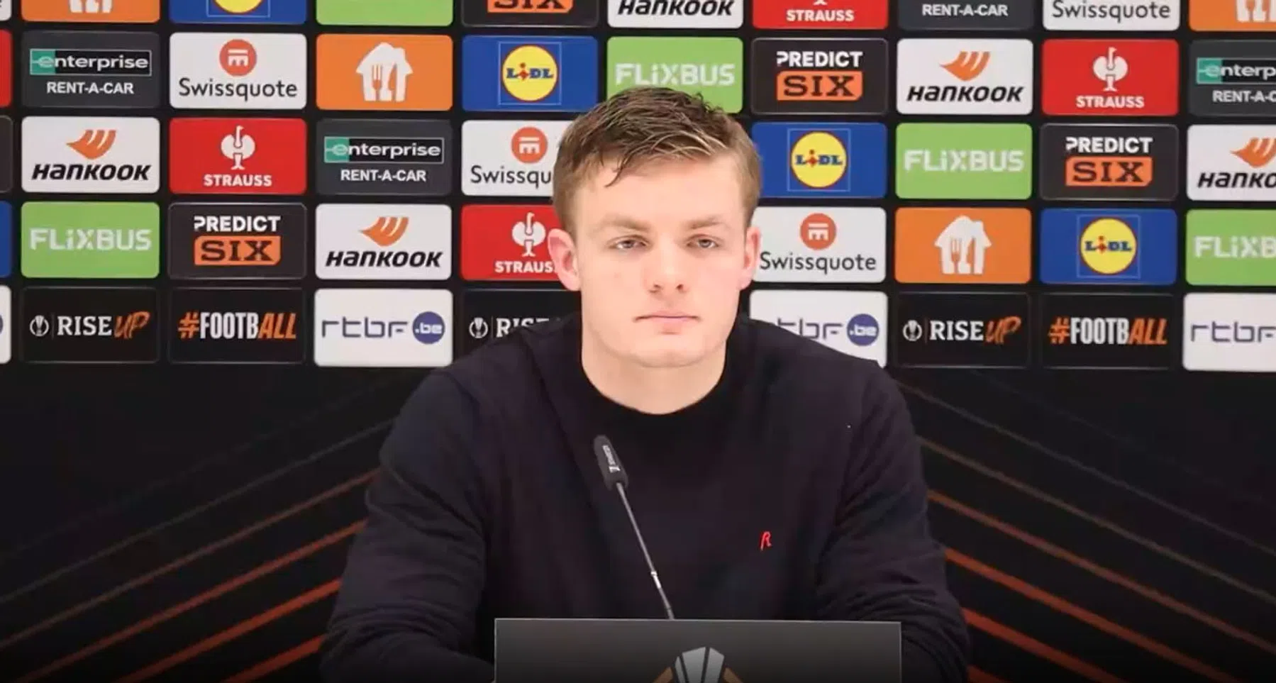 Rasmussen blikt terug op beladen wissel: 'Ik zag het pas de volgende dag'