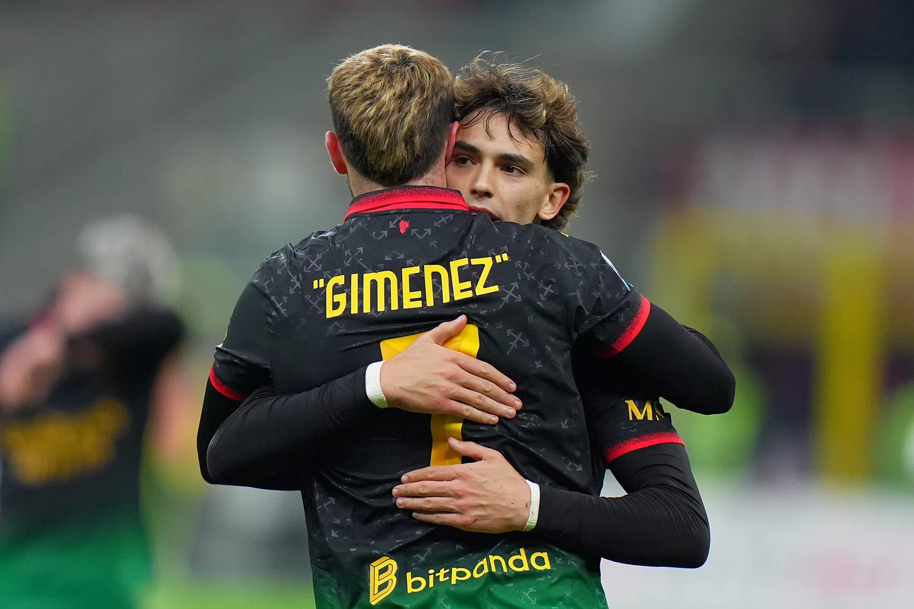 Goudhaantje Gimenez leeft zijn droom in Milaan en waarschuwt Feyenoord