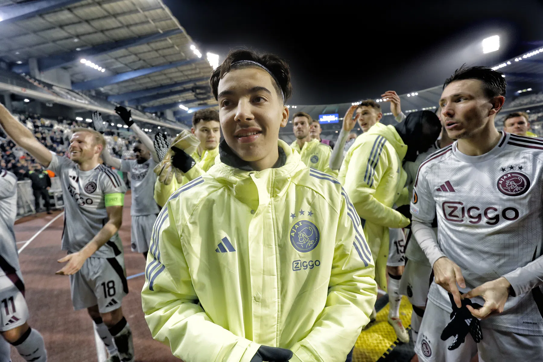 Officieel: Bounida en Ajax komen er toch uit