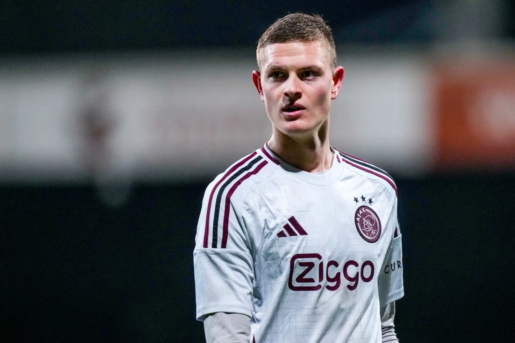 Opstelling Ajax: Farioli zet Janse in de basis, Henderson ontbreekt wederom