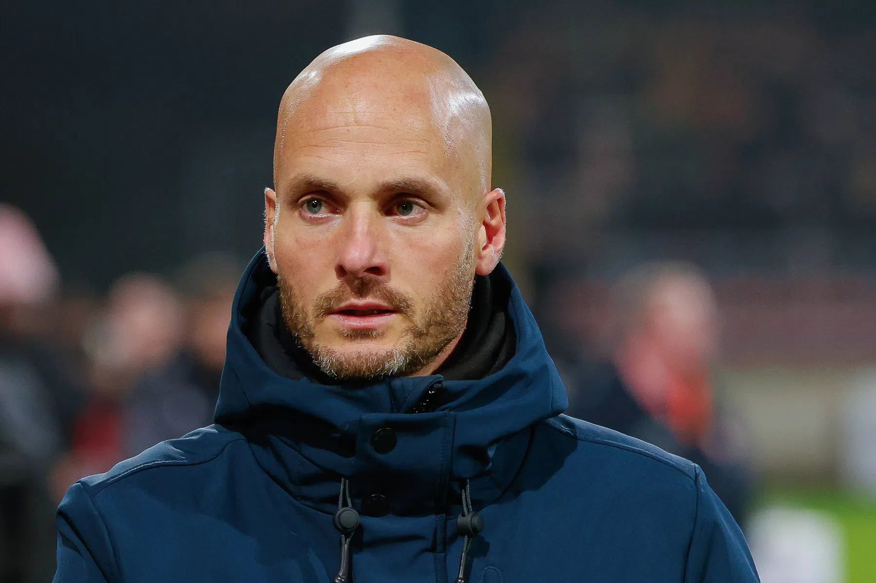 Deze Eredivisie-trainer wisselt het laatst: 'Als het niet hoeft, doe ik het niet'