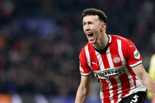 Thumbnail for article: Extase in Eindhoven: PSV moet tot het gaatje maar stunt tegen Juventus