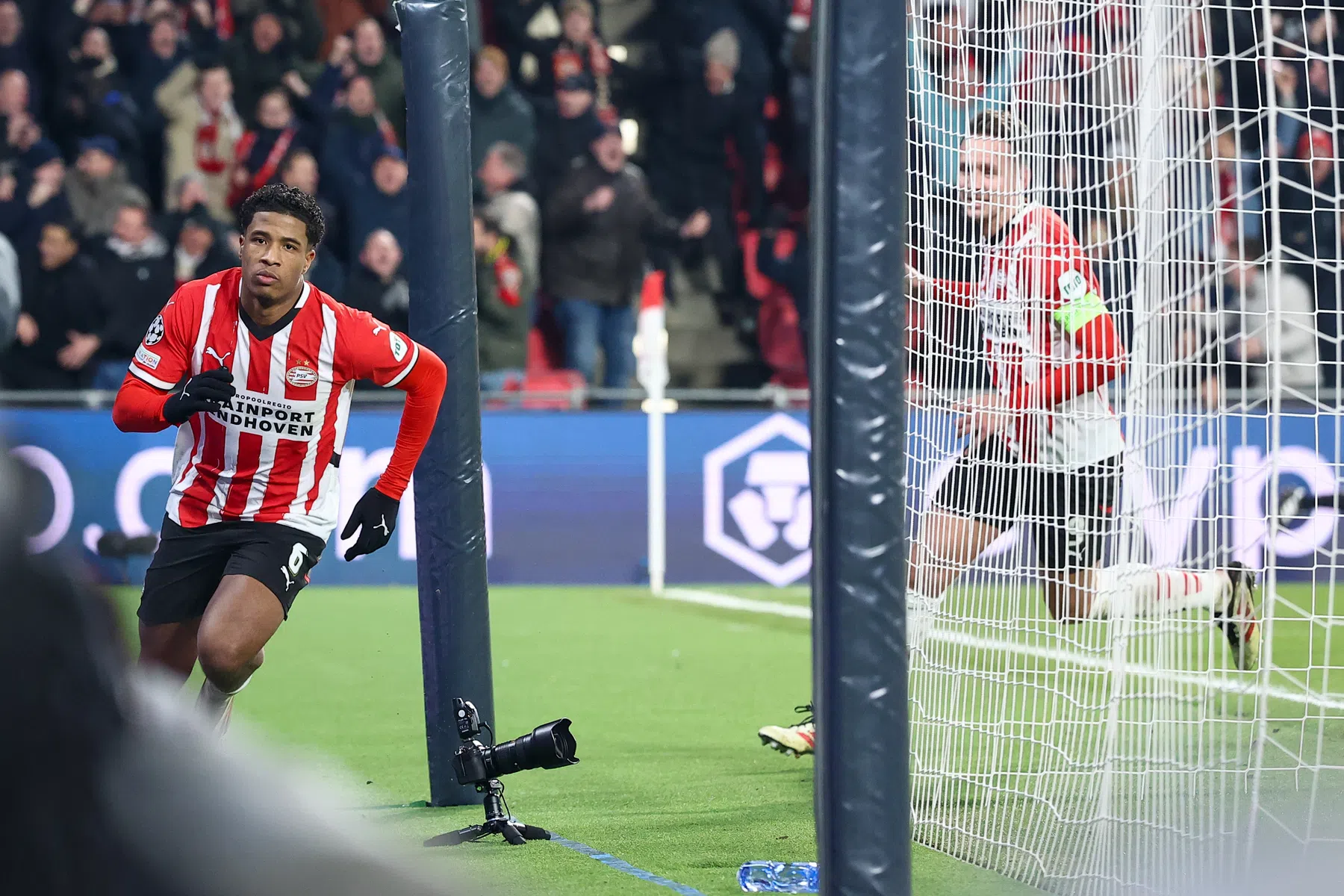 PSV op rapport: topcijfer voor uitblinker Flamingo, twee achten uitgedeeld