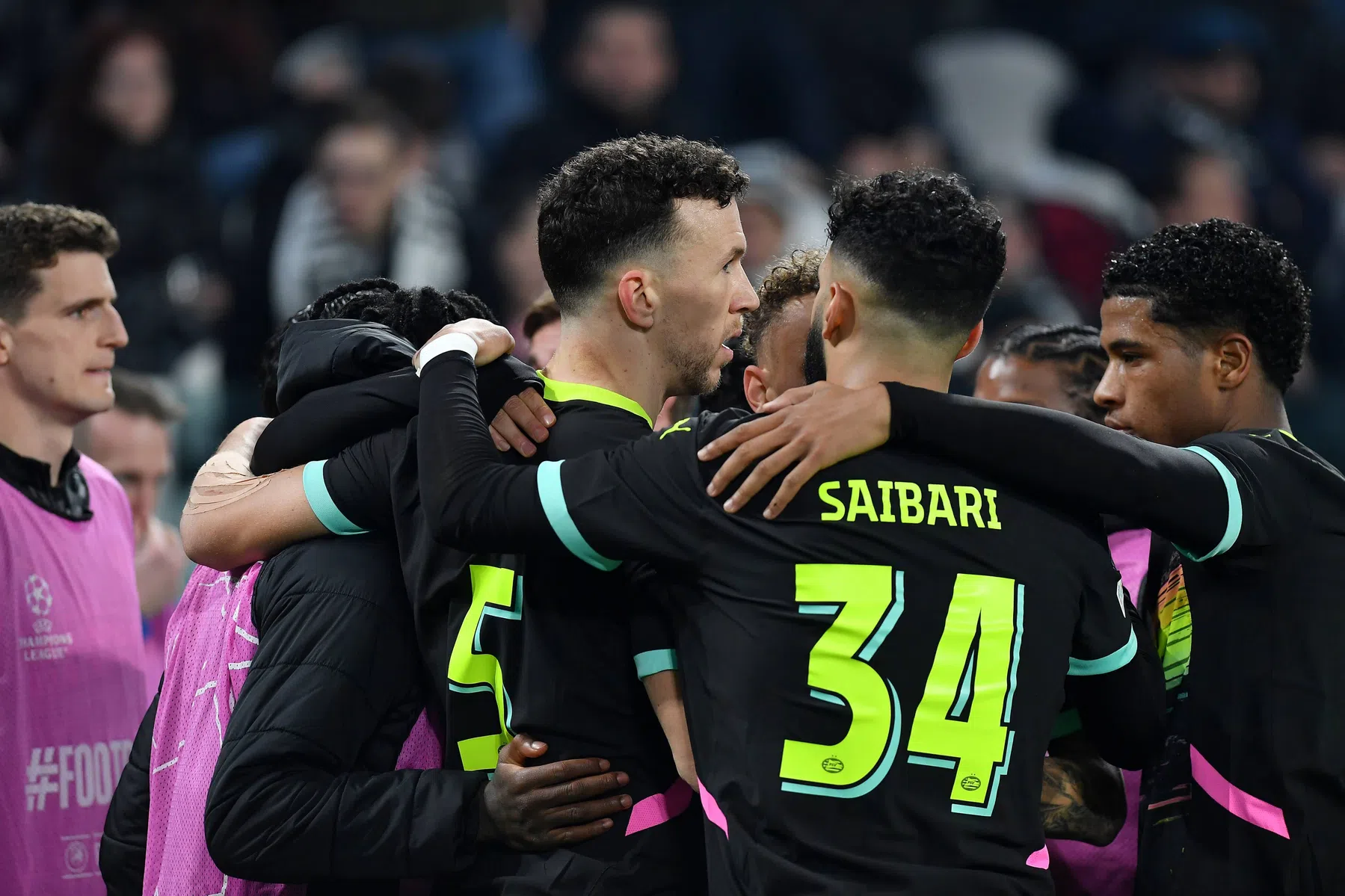 PSV stuit net als Feyenoord op Internazionale of Arsenal in achtste finale