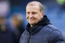 Thumbnail for article: Emmen-coach Arts: 'Er moeten wat kwartjes de goede kant op gaan vallen'