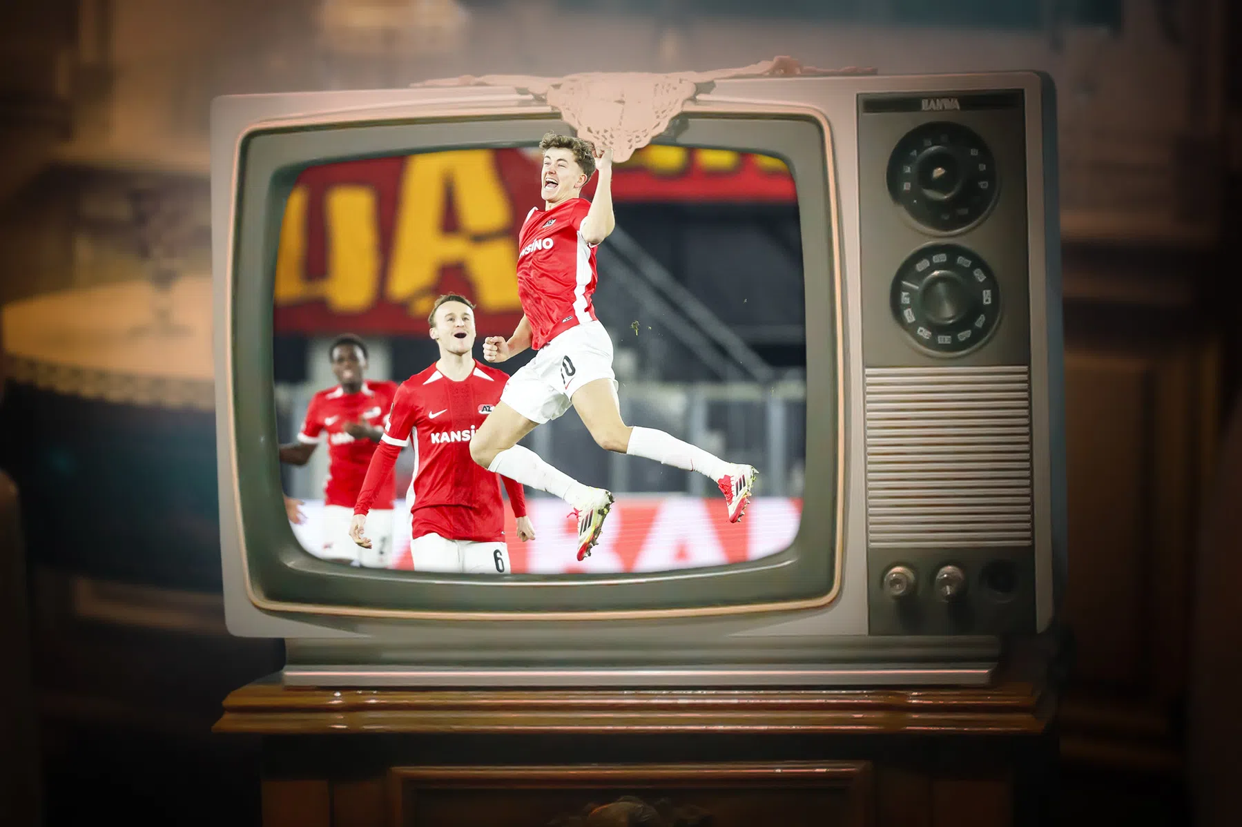 Voetbal op tv: op deze zenders worden FC Twente, AZ en Ajax uitgezonden