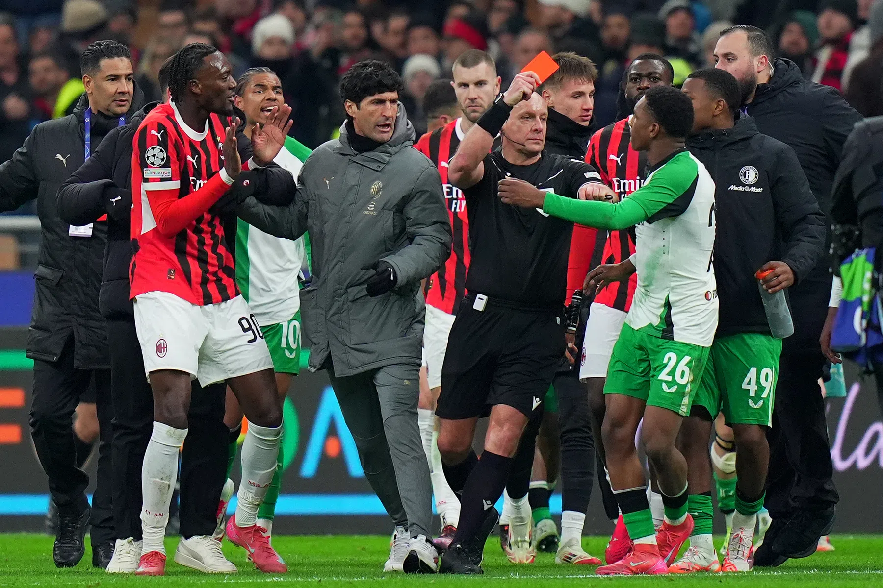 Feyenoord hoopt schorsing Read te beperken met oog op achtste finale