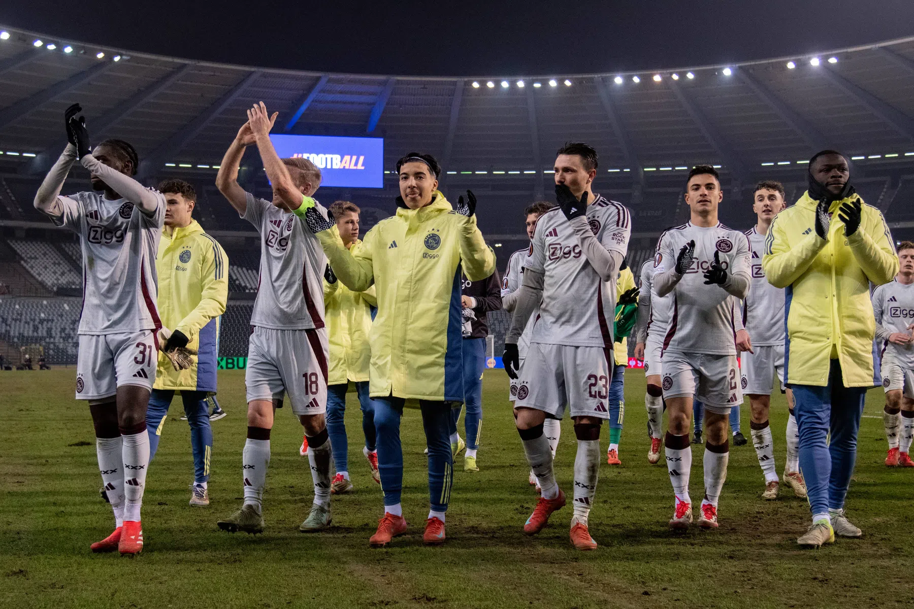 Ajax treft Eintracht Frankfurt of Olympique Lyon in achtste finale