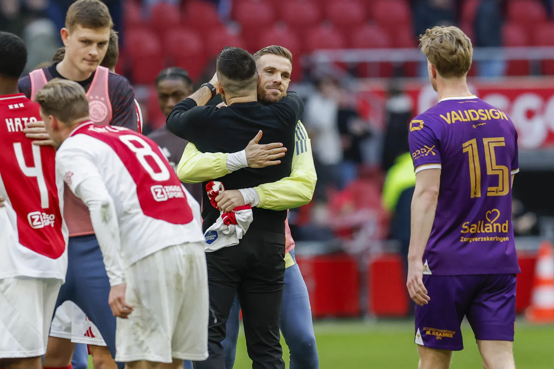 Farioli bespreekt Kaplan, Henderson en Berghuis tijdens persconferentie