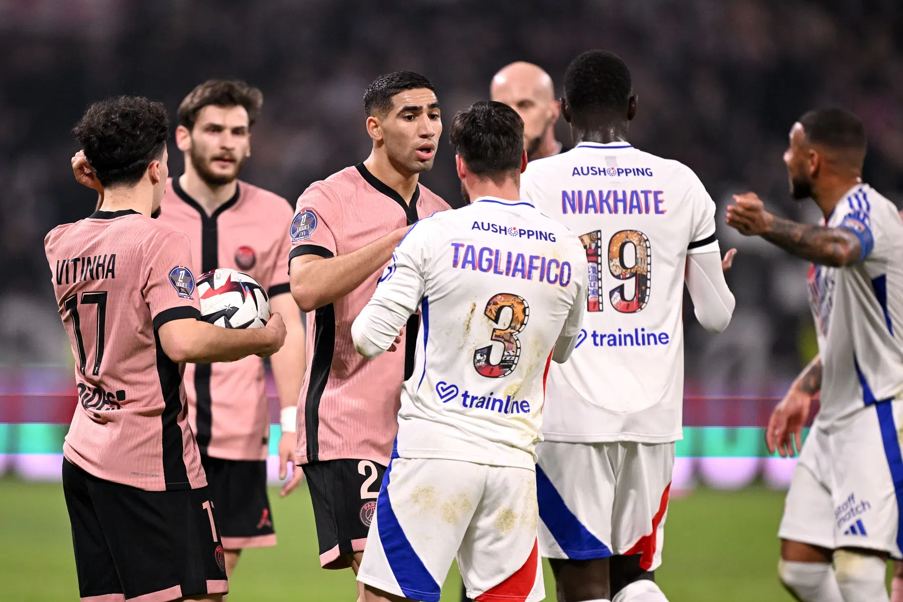 PSG blijft maar winnen en waarschuwt Liverpool met imposante reeks