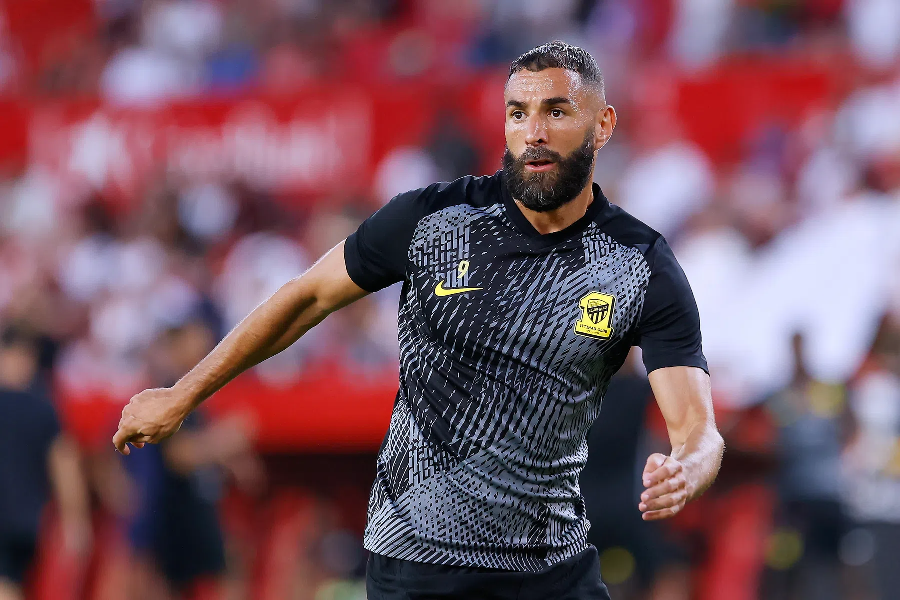 Benzema is het niet eens met uitspraken van 'beste speler ooit' Ronaldo