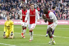 Thumbnail for article: Rondje Eredivisie: Ajax leidt titelrace en rentree Van Persie bij Feyenoord