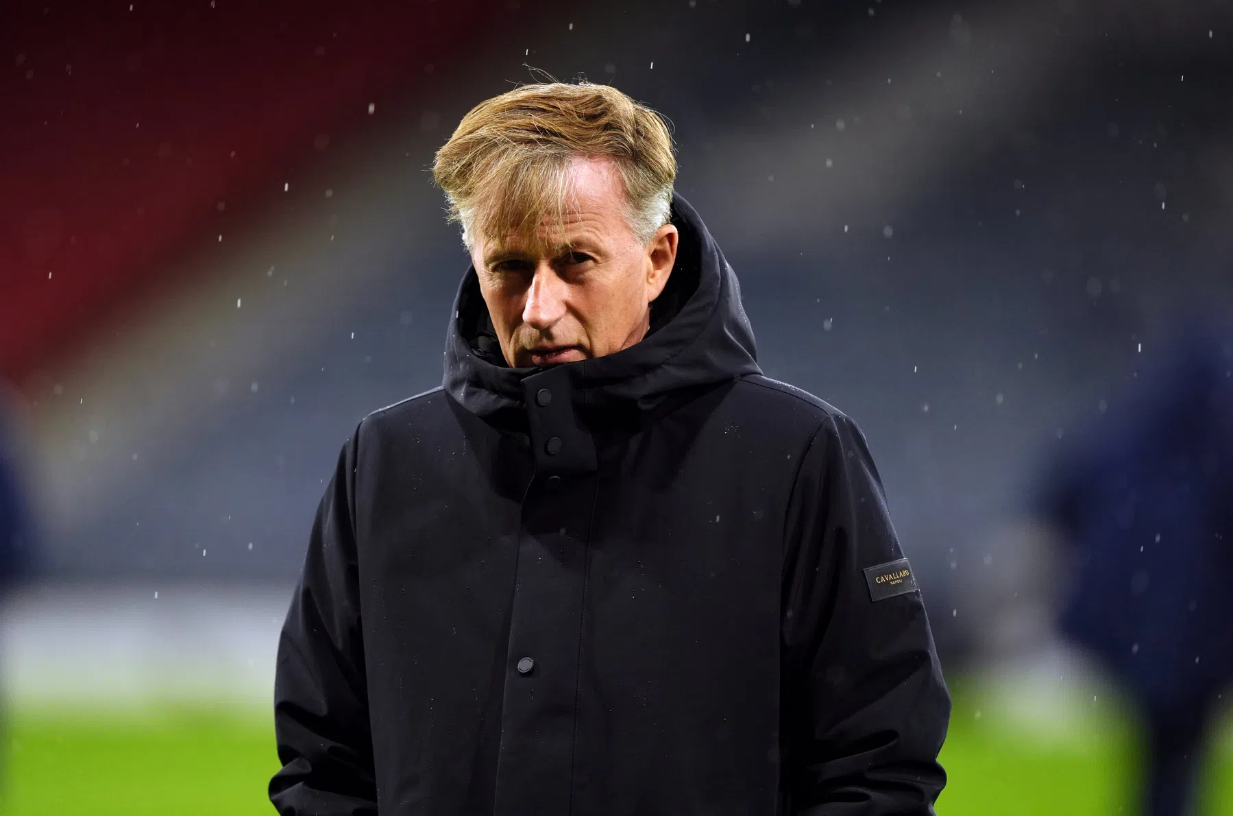 Jonker tevreden na overwinning in Schotland: 'Makkelijk was het zeker niet'