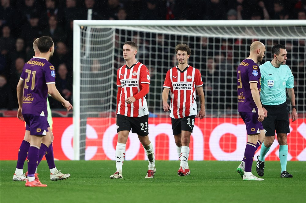 Donder en bliksem in Eindhoven: 'Bosz had dit nooit moeten zeggen'