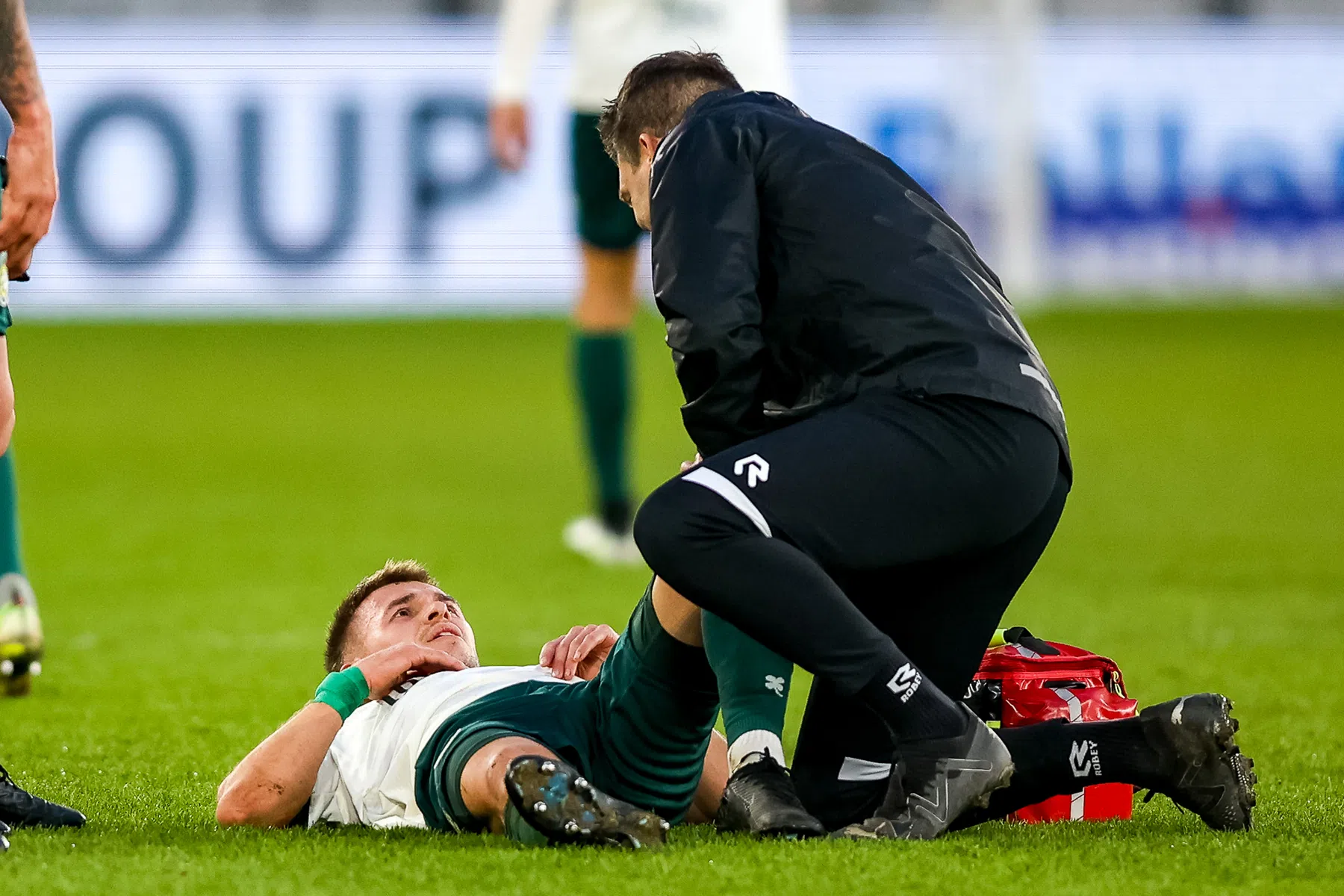 Einde seizoen Sinkgraven door knieblessure