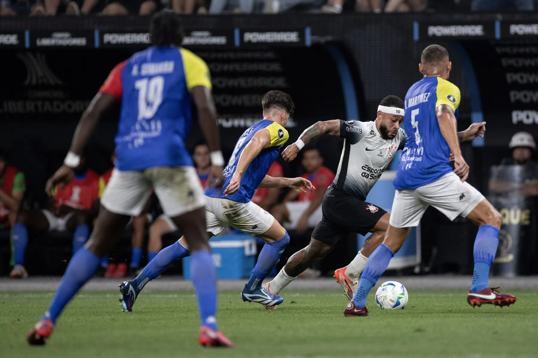 De prestaties van Memphis bij Corinthians onder de loep