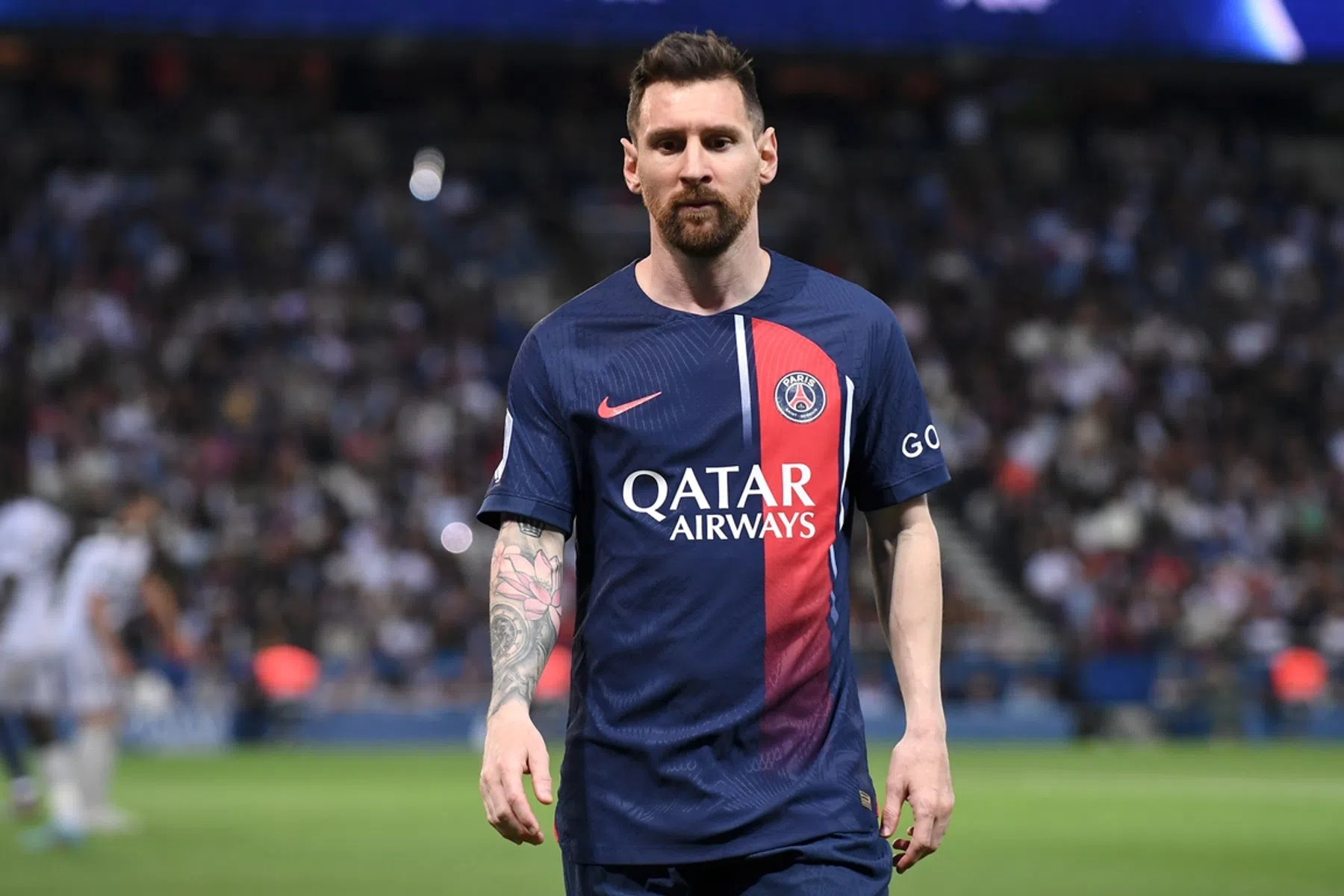Messi laat opnieuw onvrede over tijd in Parijs blijken