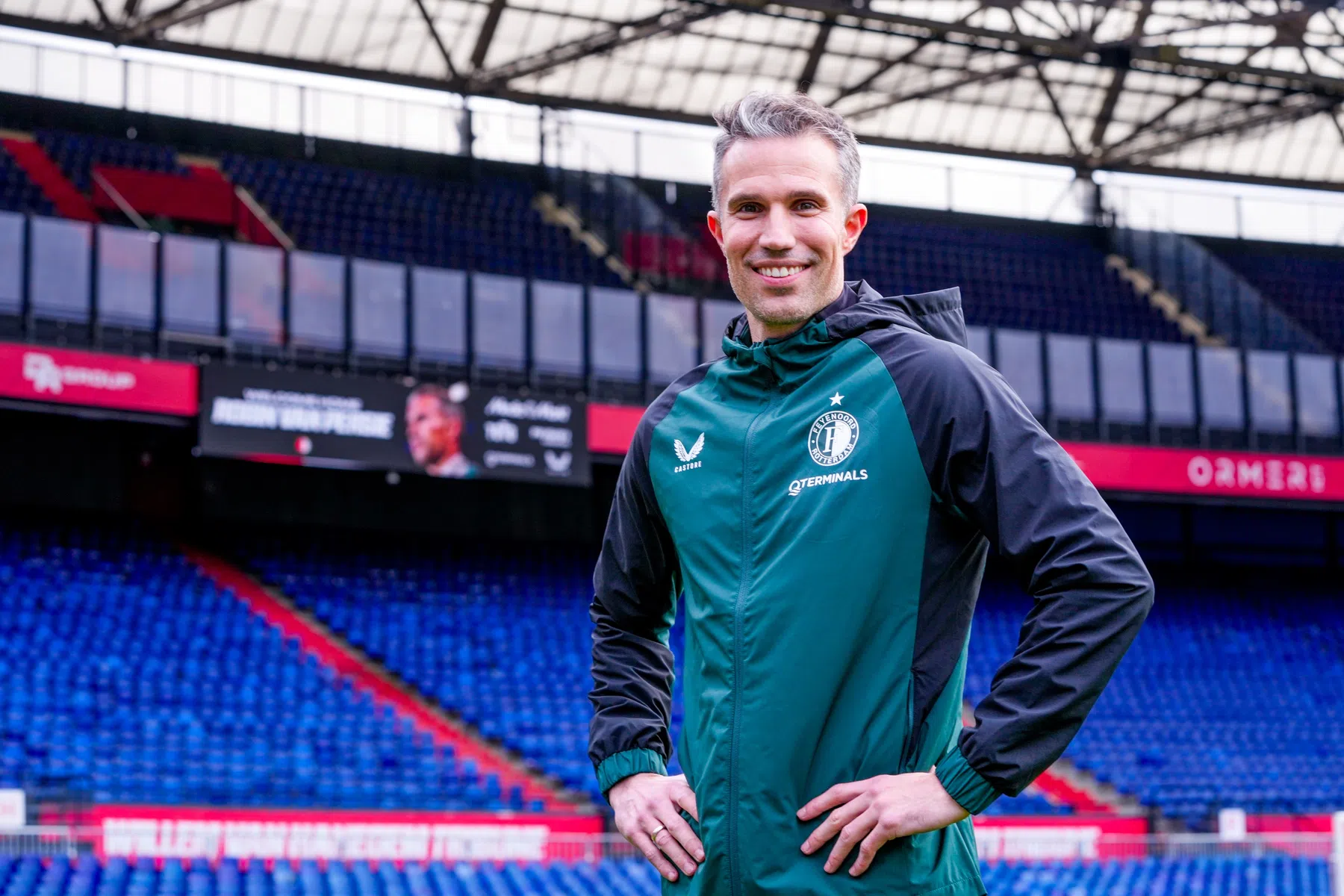 Van Persie komt in bijzonder lijstje en treedt in voetsporen van Koeman