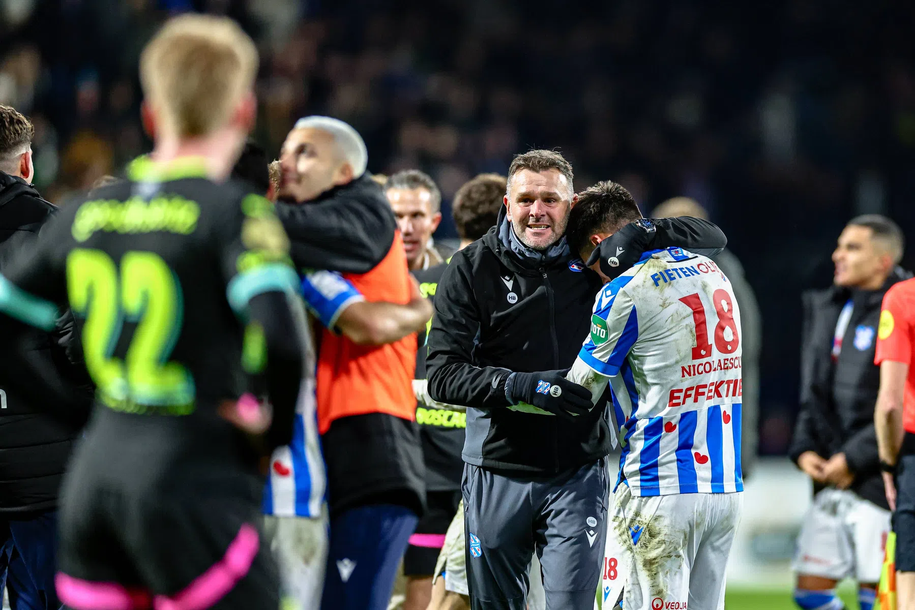 De tijdelijke opvolger van Van Persie wil óók genieten van zijn plotselinge kans