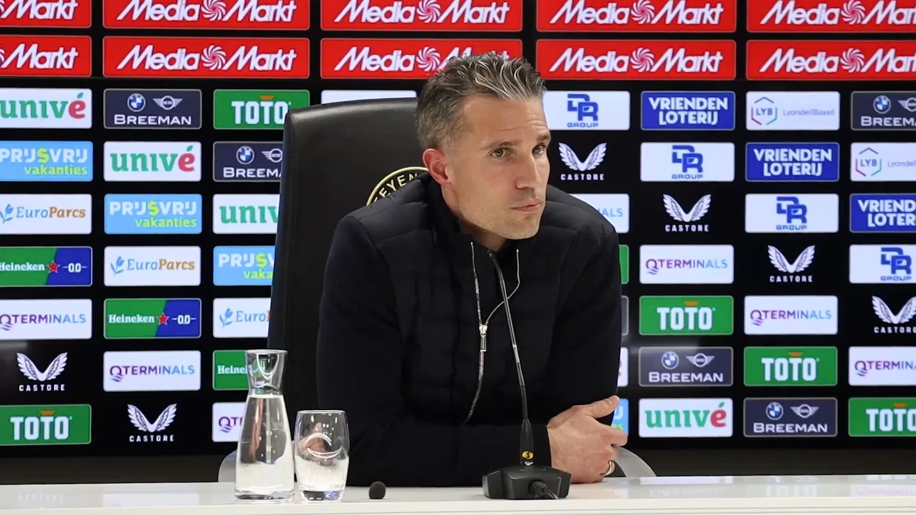 Van Persie looft medische staf Feyenoord: 'We kijken vooruit'