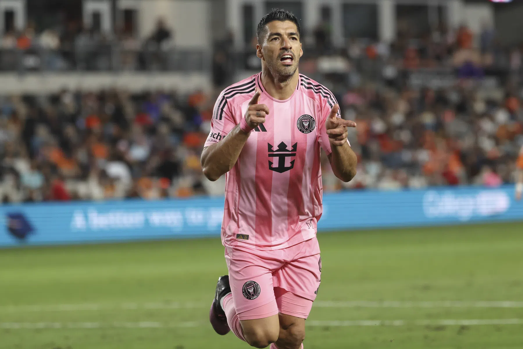 Suárez (38) toont klasse voor Miami met heerlijke goal en drie assists