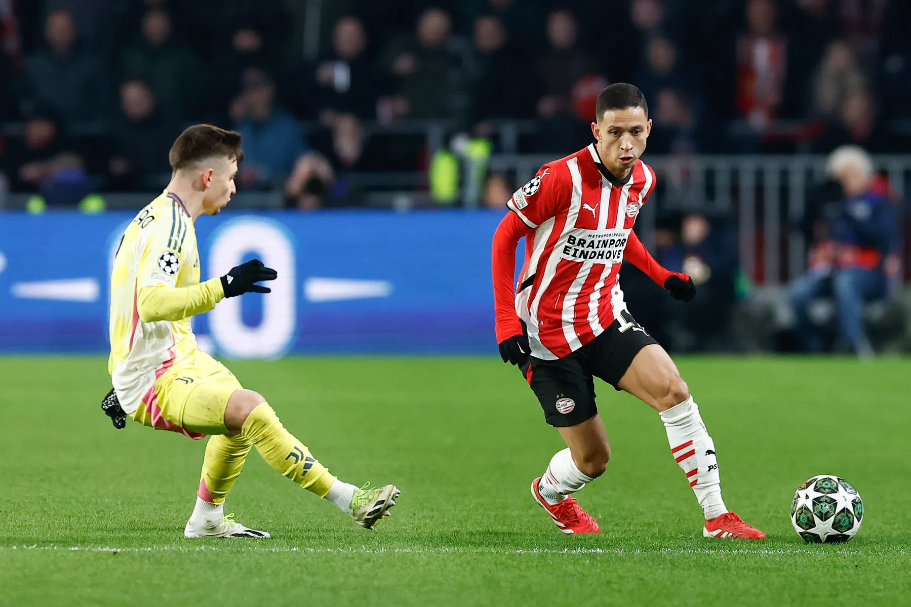 Opstelling PSV: Bosz moet Mauro toch missen tegen Arsenal