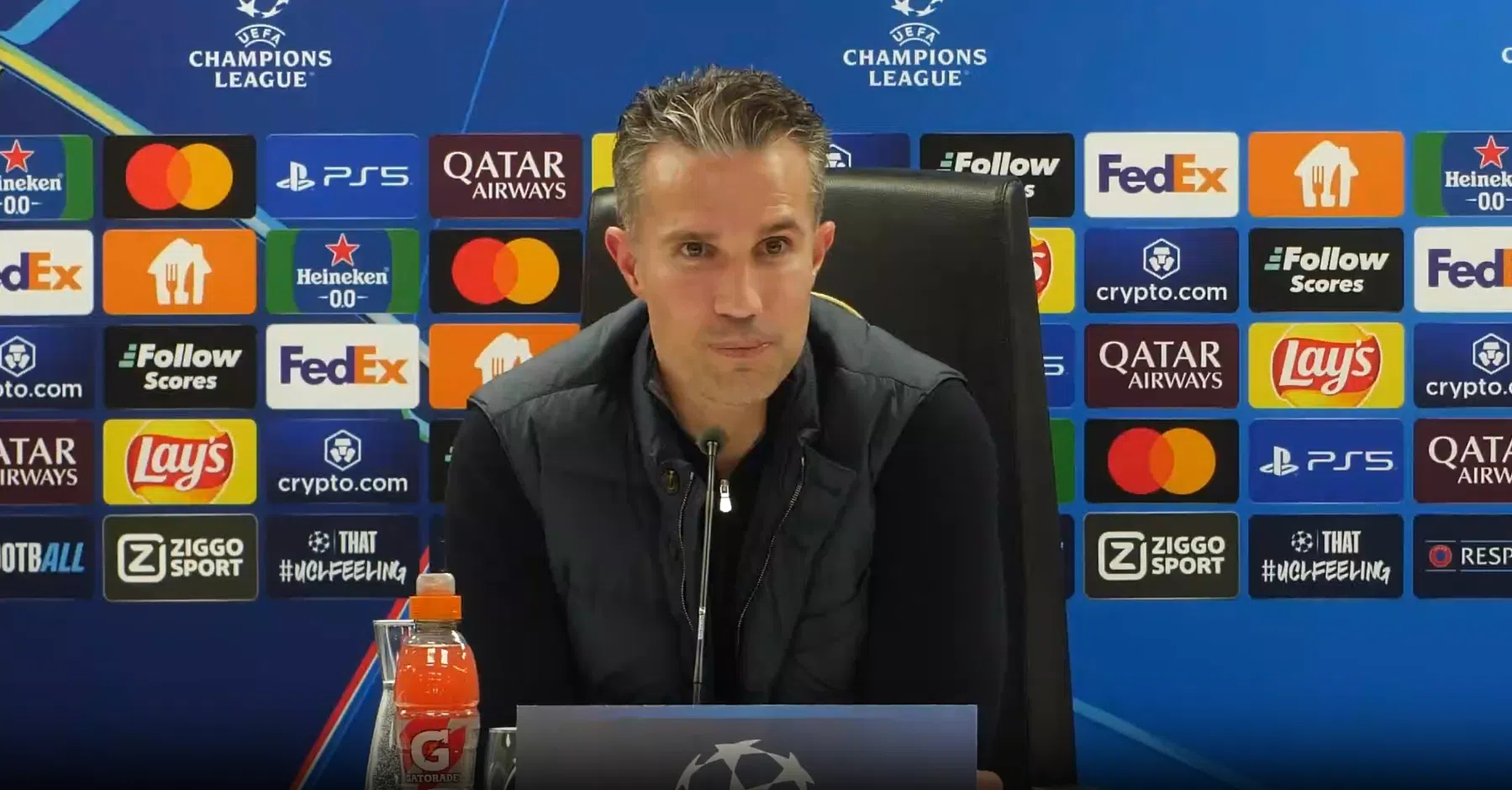Van Persie over momentje met De Vrij: 'Dat was hartstikke leuk'
