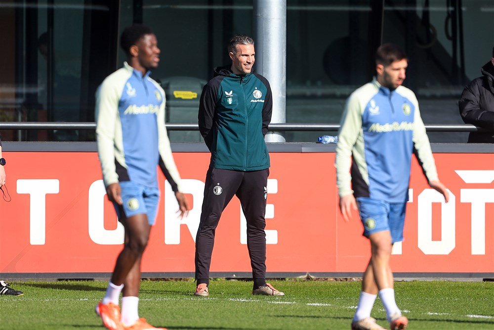 Puzzelen voor Van Persie: dit is de vermoedelijke opstelling van Feyenoord