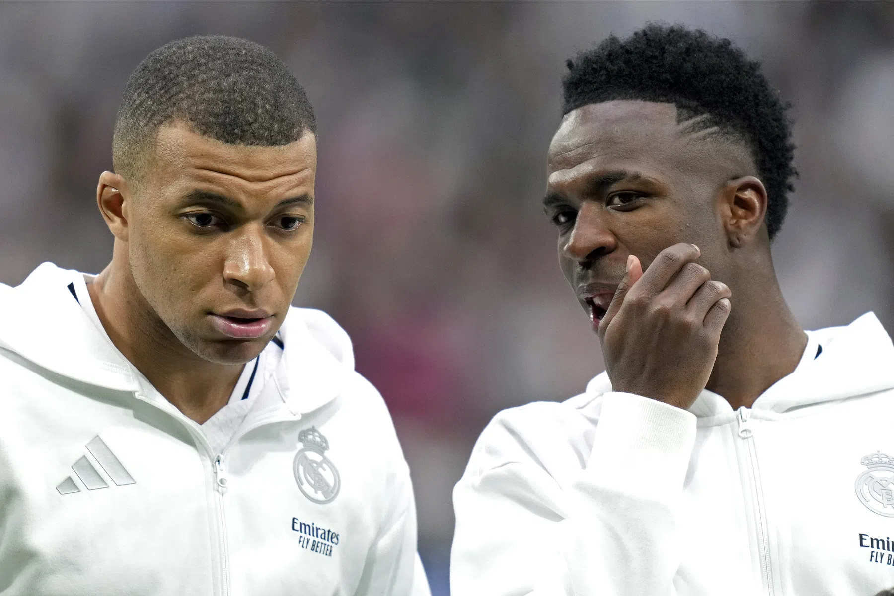 Spaanse media: ‘Mbappé en Vinicius rennen niet en maken geen verschil’