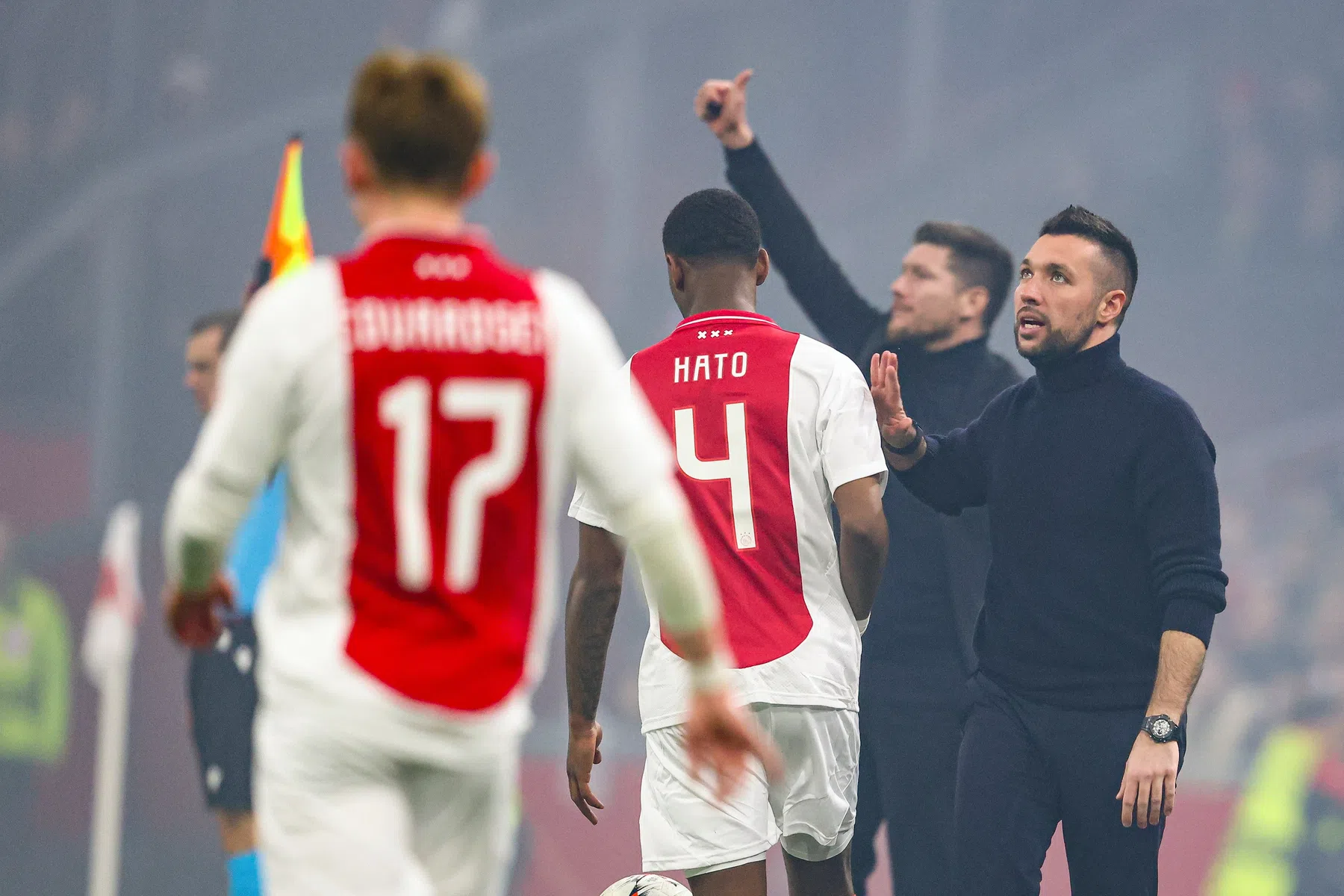 Farioli licht Duitse lengte uit: 'Hun kleinste speler is volgens mij 1,85 meter!'