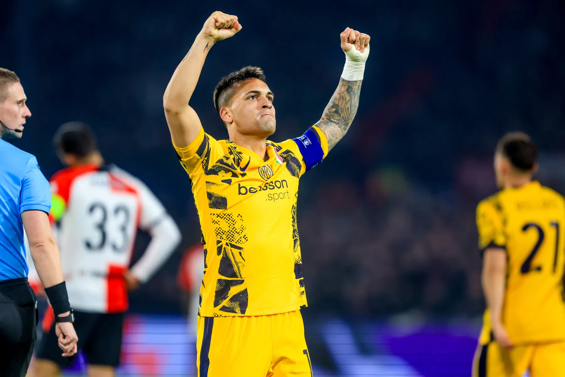 Italië smult van 'eng Inter-duo' dat 'de Feyenoord-bunker' binnendrong
