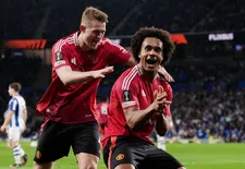 Thumbnail for article: Amorim prijst scorende Zirkzee: 'Hij wordt in alles een betere speler'