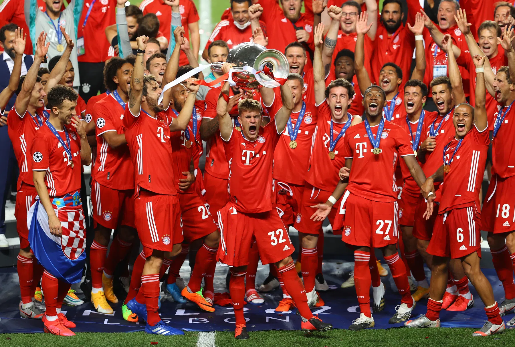 'Snel witte rook op komst over Kimmich na topoverleg bij Bayern'
