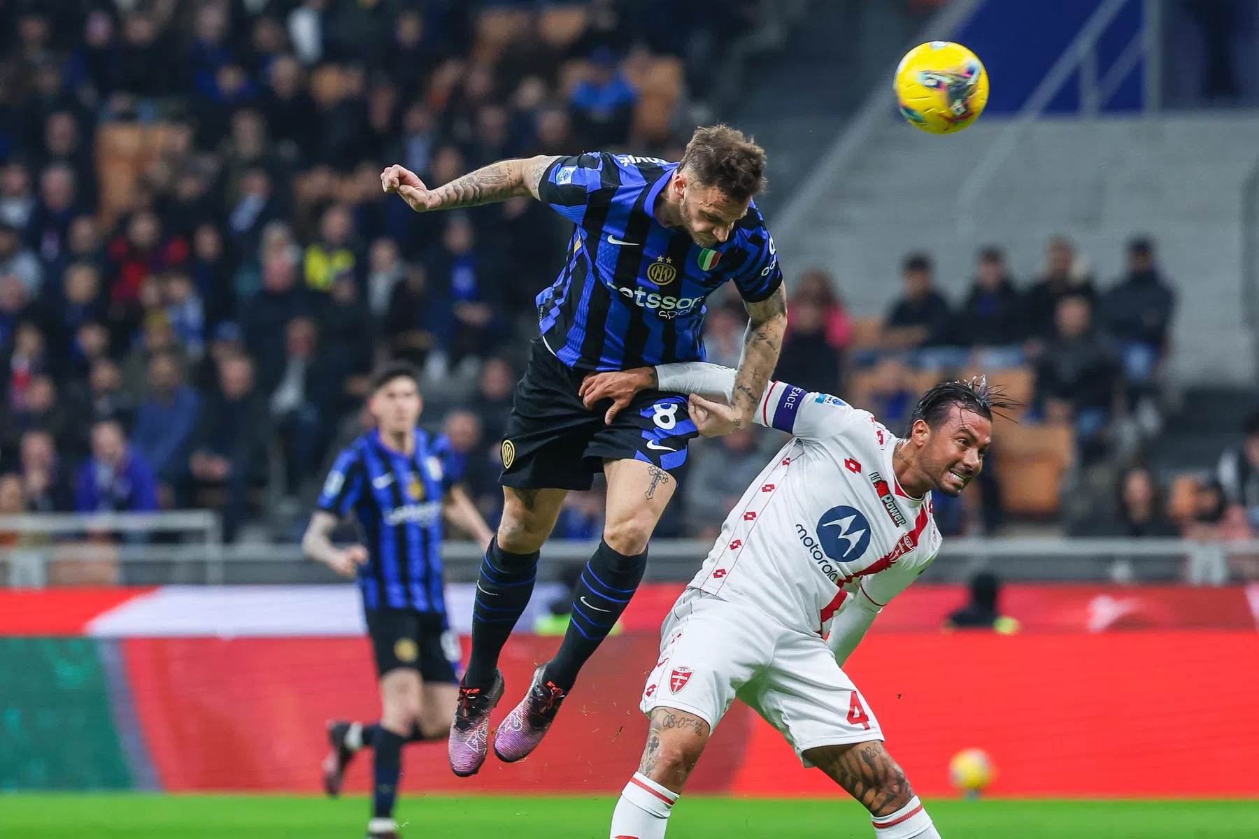Feyenoord-opponent Inter zet met comeback streep door stunt in San Siro