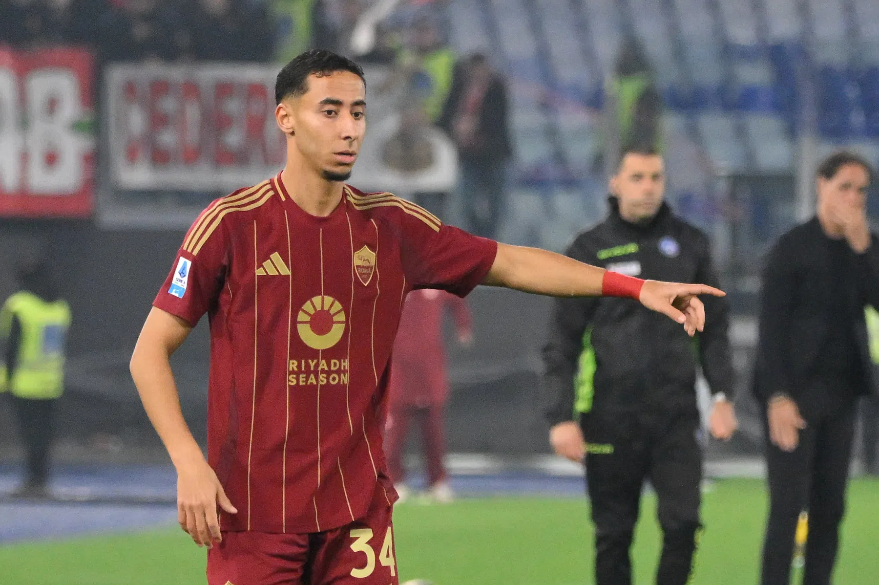 Recordassist Salah-Eddine helpt AS Roma aan volgende zege