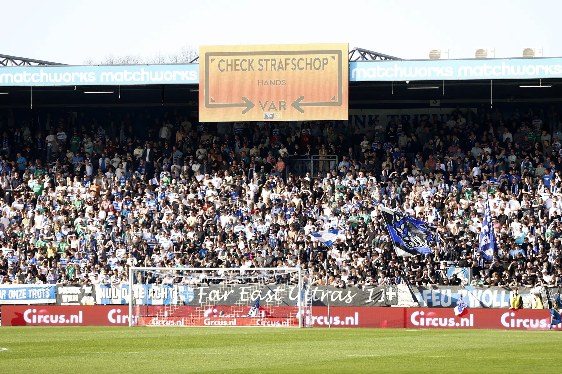'Dader' Mac Nulty snapt strafschop voor Ajax: 'Een correcte beslissing'