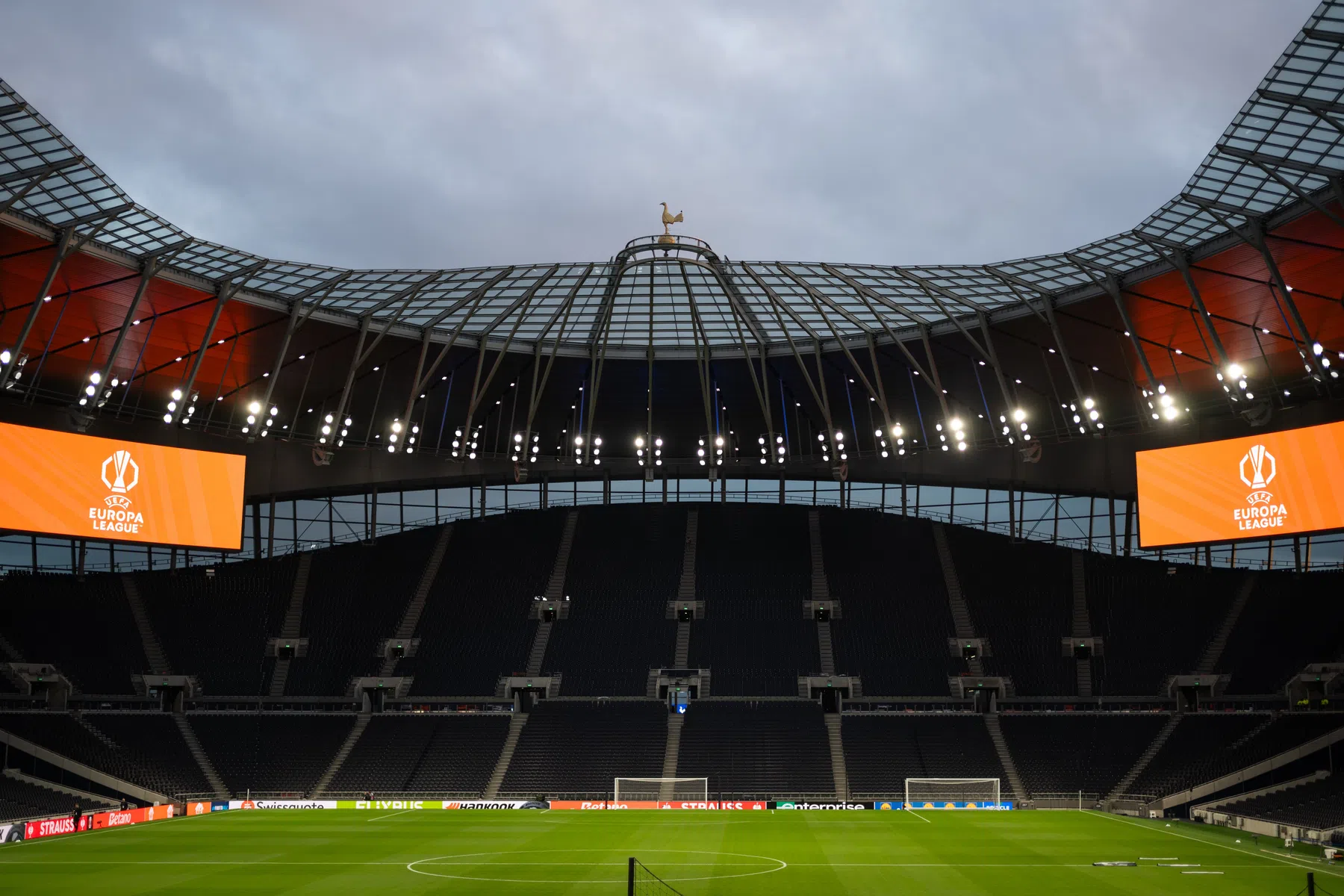 Buurmeester wil Spurs-stadion stil krijgen met AZ: 'Dat zou het allermooiste zijn'