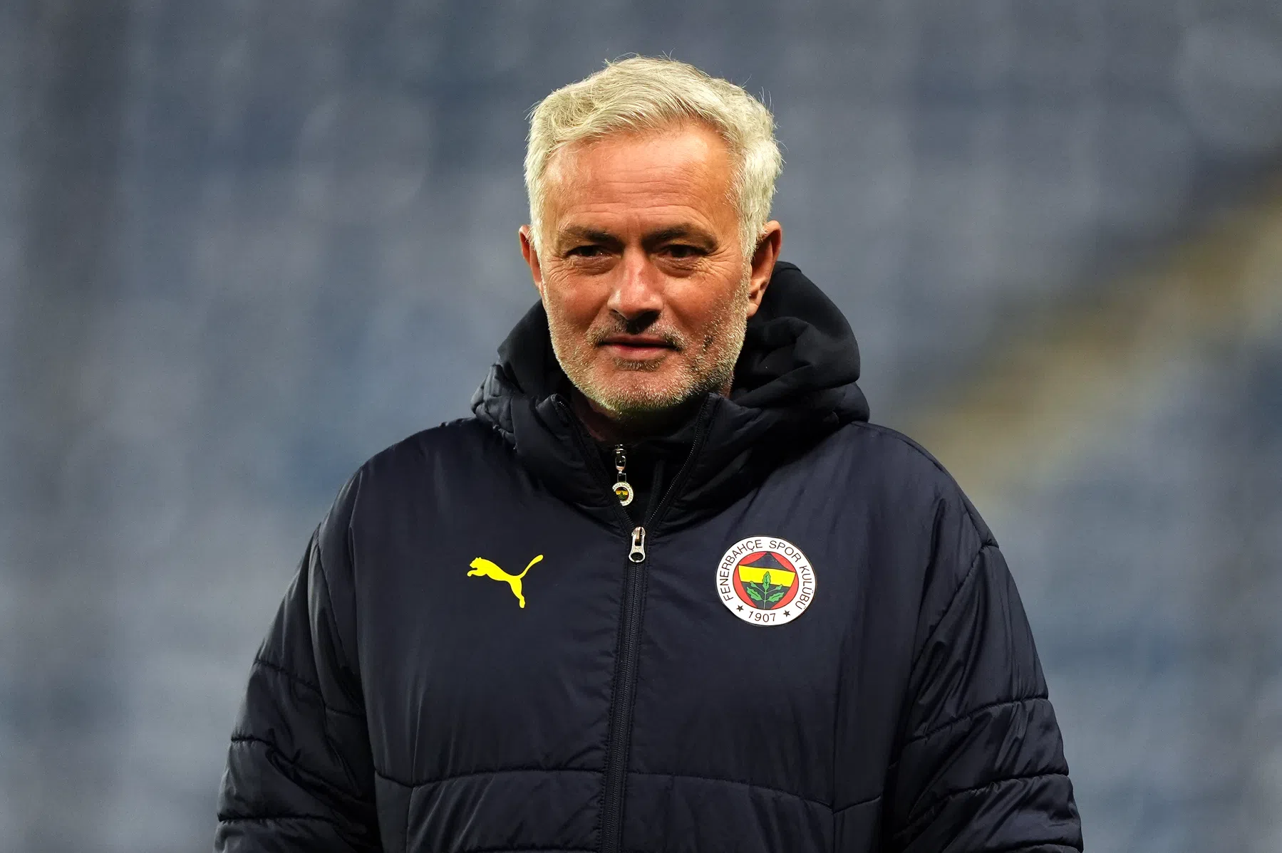 Mourinho deelt herinnering aan wedstrijd waarin Ronald de Boer scoorde