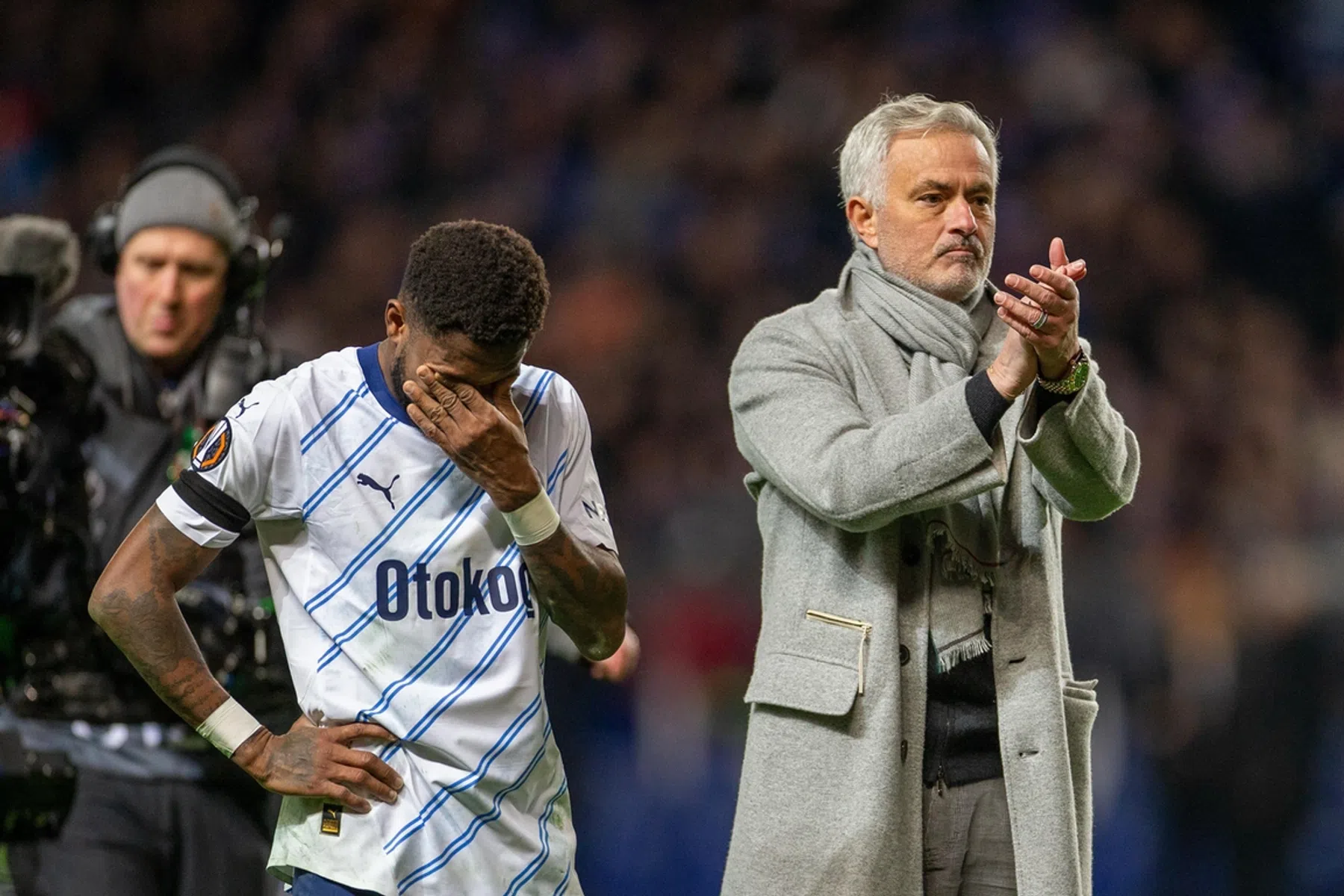 Mourinho gaat helemaal los na uitschakeling van Fenerbahçe