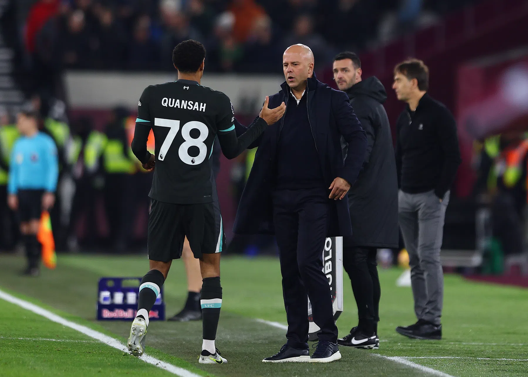 Van pijnlijke wissel tot oproep door Tuchel: Slot looft Liverpool-verdediger